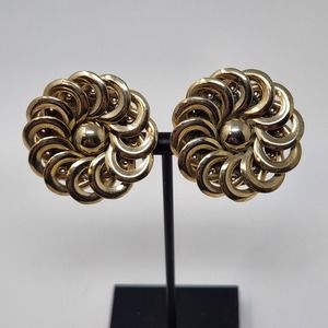 Star Vintage Brand Gold Tone Pinwheel Round Clip On Earrings Statement Jewelry